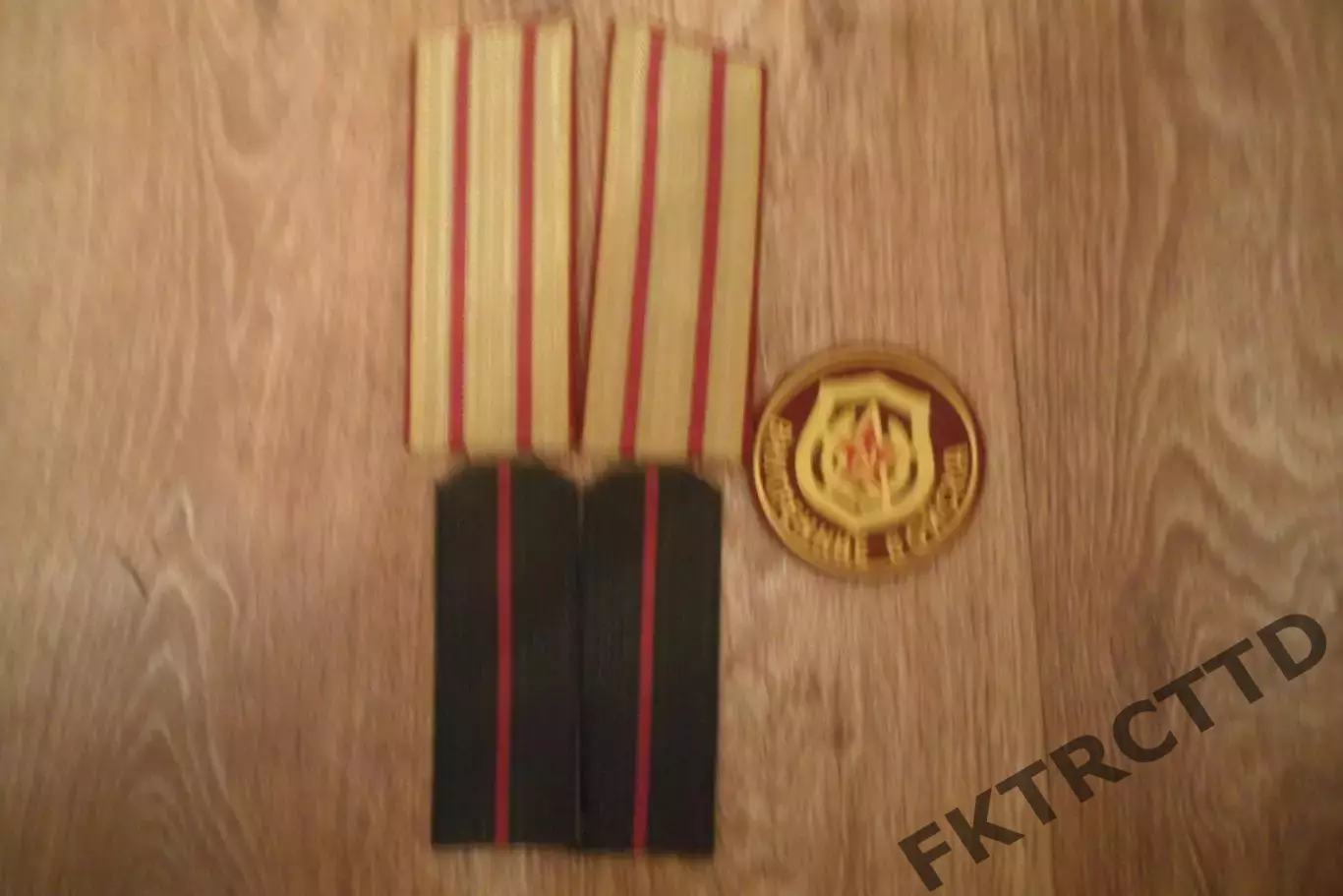 ПОГОНЫ СССРОФИЦЕРСКИЕ и шеврон