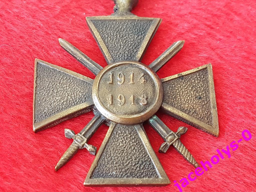 WW1 1914-1918 METAL MEDAIL BADGE FRANCE 2