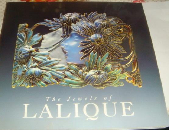 Книга Ювелирные украшения Лалик Jewelry of Lalique