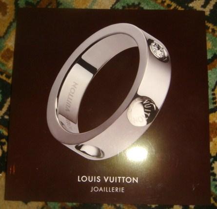 Буклет ювелирных изделий Louis Vuitton