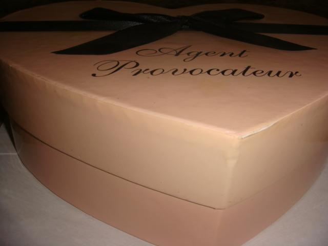 Коробка для подарка Agent Provacateur винтаж 90х 1