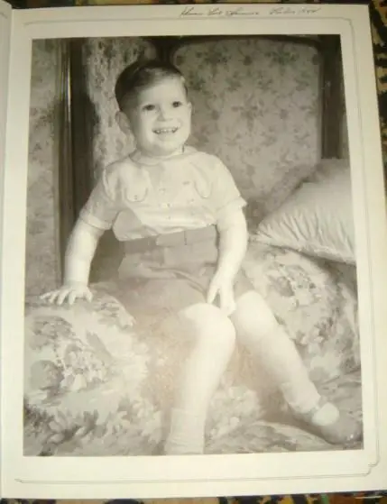 Royal wedding by Gordon Honeycomb 4