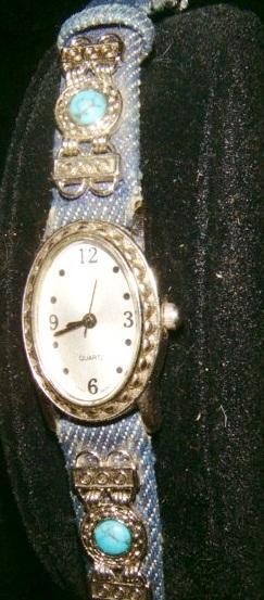 Часы женские ф. Avon винтаж на джинсовом ремешке 1