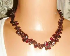 Бусы гранатовые винтаж 80 х годов.Индия.