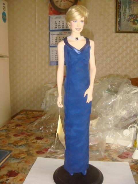 Кукла Принцесса Диана в синем вечернем платье 1999 год фарфор