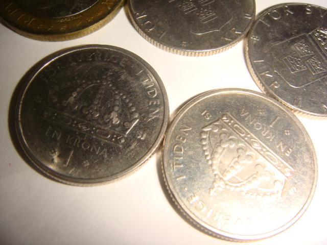 Монеты 16 шт италия Швеция Новая Зеландия и др. винтаж 90х годов 5