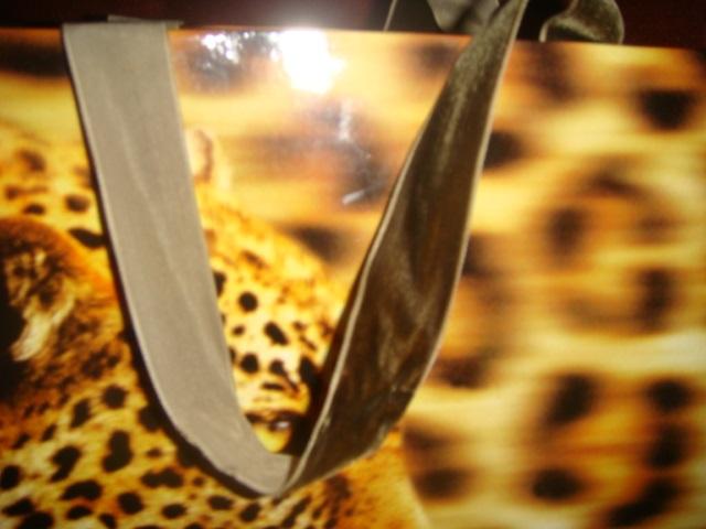 Пакет подарочный с тигром леопардом шелковые бархатные ручки. 1