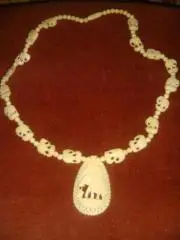 Бусы слоники слоновая кость 60х годов