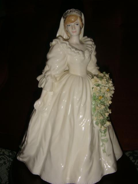 Статуэтка Принцесса Диана невеста Coalport 1981 год 1