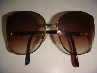 Солнцезащитные очки винтаж 80-90 х годов