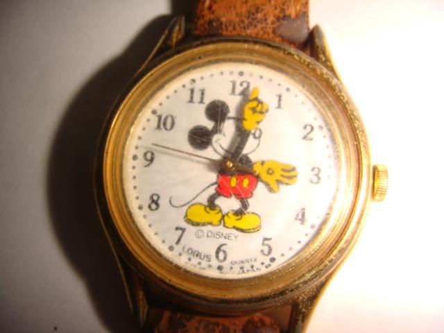 Часы винтаж Микки Маус Дисней оригинал 60- е года. 2
