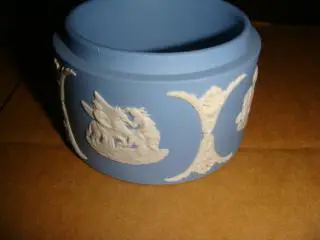 Шкатулка Wedgwood камея без крышки винтаж 60х