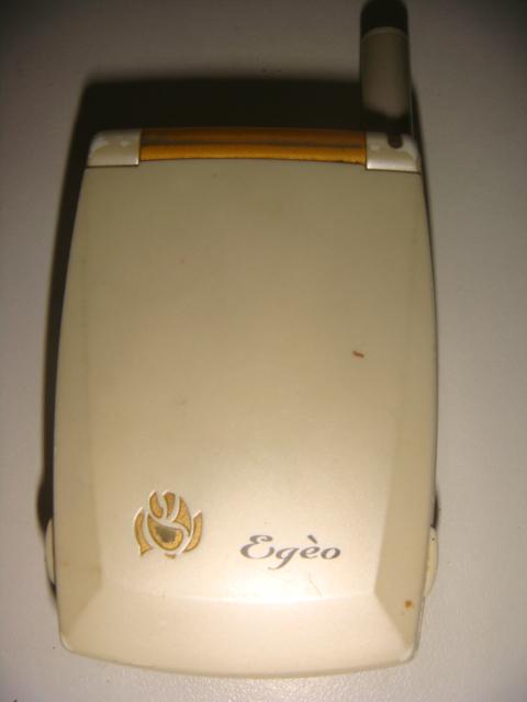 Телефон Samsung Egeo винтаж 90х годов