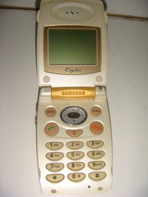 Телефон Samsung Egeo винтаж 90х годов 1