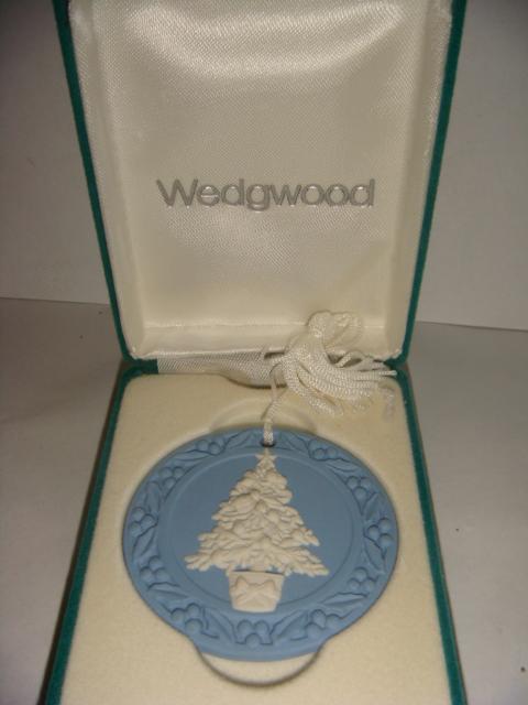 Елочная игрушка Christmas Tree Wedgwood новая 1988 год 2