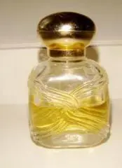 Духи 30 млиз 40 Pearl and lace by Avon винтаж 70 х годов