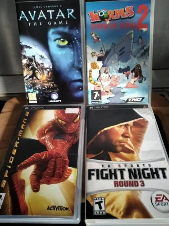 Диски с играми для PSP 4