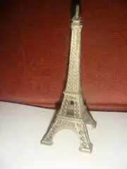 Фигурка эйфелева башня винтаж Франция