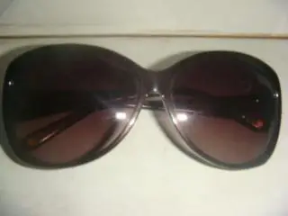 Очки солнцезащитные Италия винтаж 90х