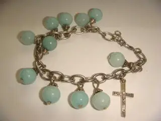 Браслет мельхиор с халцедоном и крестом винтаж Италия