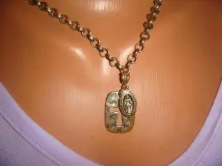 Колье бронза мадонна винтаж Италия