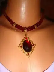 Колье красное стеклярус с подвеской арт деко винтаж 80х