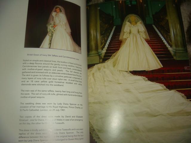 Книга о платьях принцессы Дианы 1998 год 4