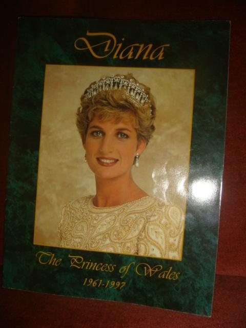 Брошюра памяти принцессы Дианы 1998 год Америка