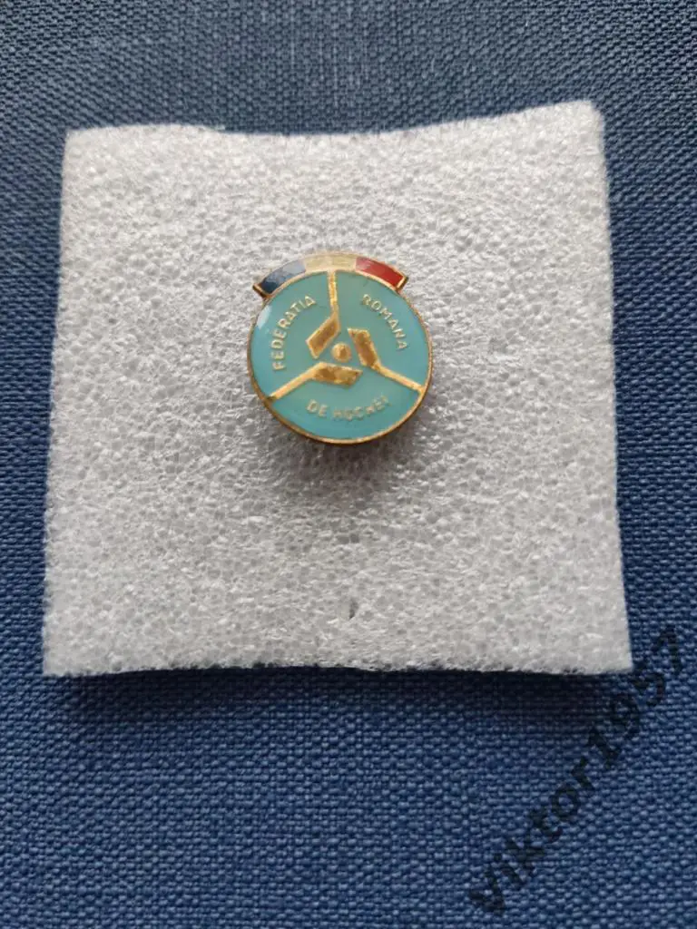 Хоккей. Федерация хоккея с шайбой Румынии,официальный