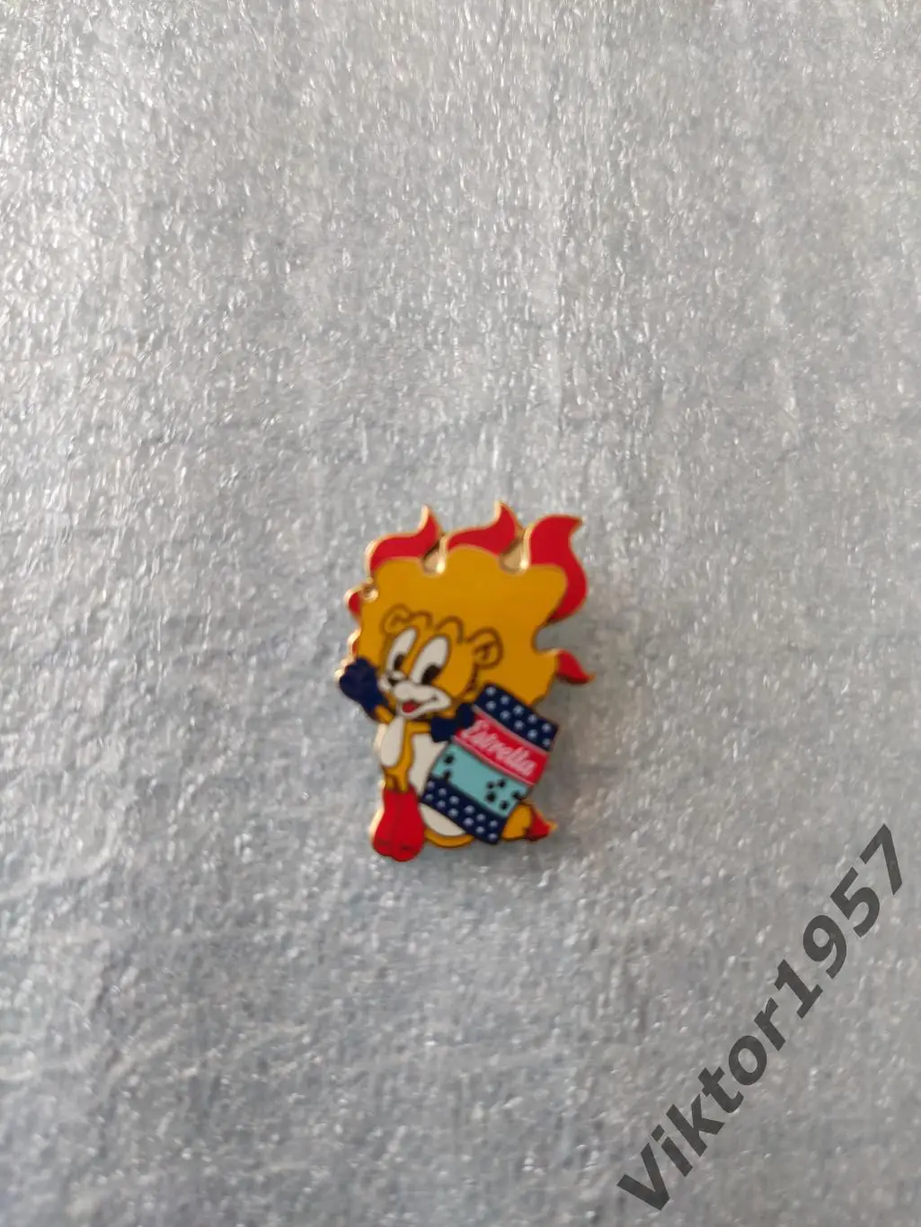 Чемпионат мира по хоккею с шайбой 1997 год, Финляндия 8, официальный 1