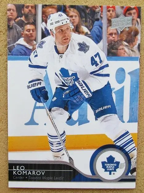 НХЛ Лео Комаров Торонто Мэйпл Лифс Динамо Москва № 424