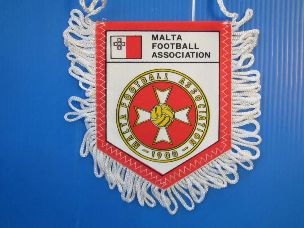 вымпел Мальта федерация футбола