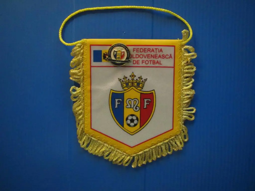 комплект вымпел Молдова федерация футбола + знак