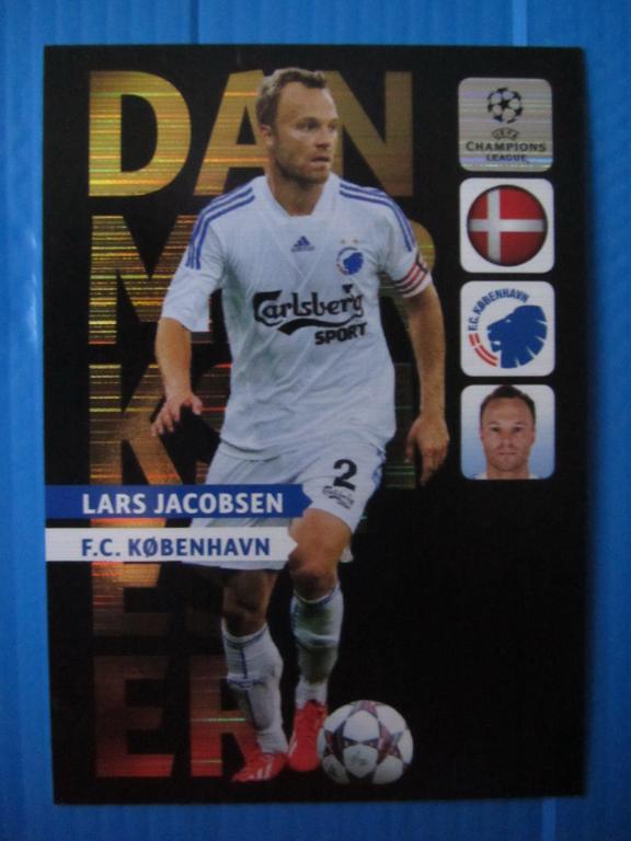 карточка Ларс Якобсен Danske Mestre Лига Чемп. УЕФА 2013-2014. Adrenalyn XL