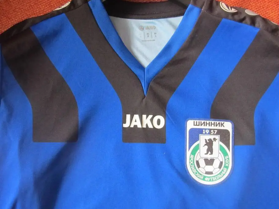 футболка клуба Шинник Ярославль игровая Павел Евсеев № 5 3