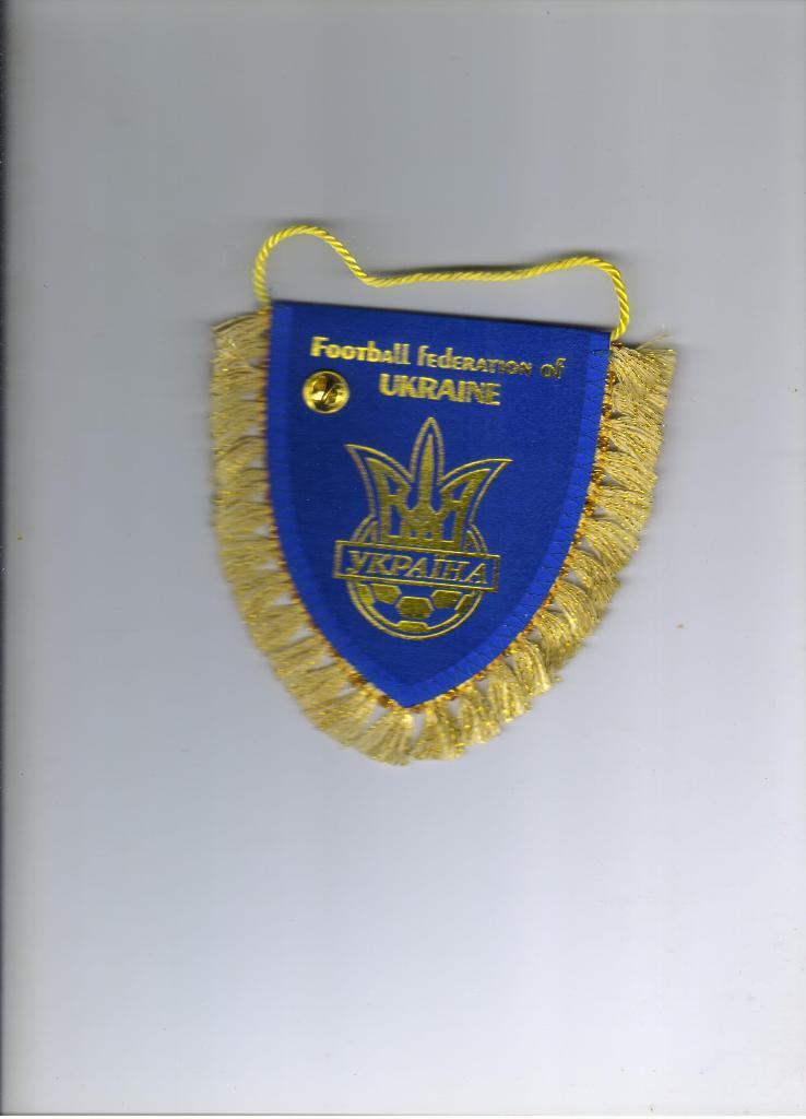 комплект вымпел Украина федерация футбола + знак 1
