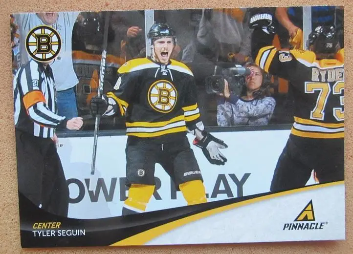 НХЛ Тайлер Сегин Бостон Брюинз № 19