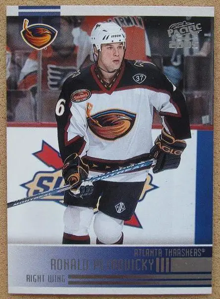 НХЛ Рональд Петровицки Атланта Трэйшерз Динамо Рига № 15