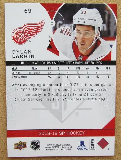 НХЛ Дилан Ларкин Детройт Ред Уингз № 69 а 1