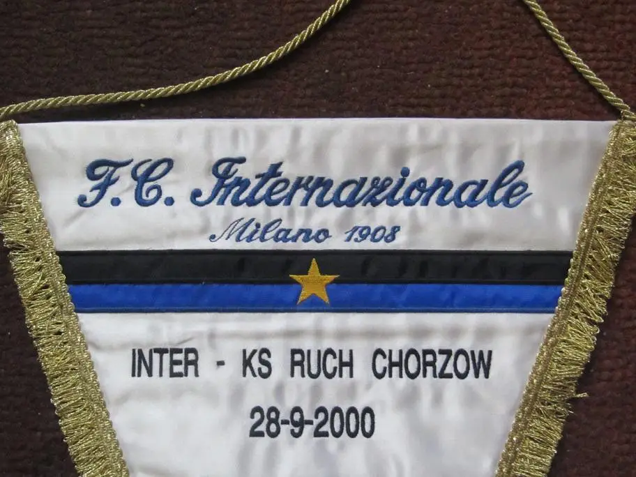 вымпел матчевый Интер Милан Италия - Рух Хожув Польша 28.09.2000 1