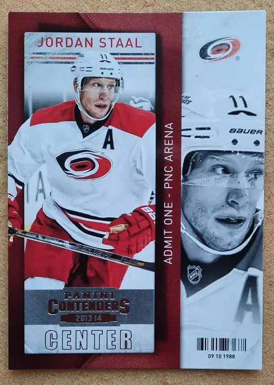 НХЛ Джордан Стаал Каролина Харрикейнз № 82