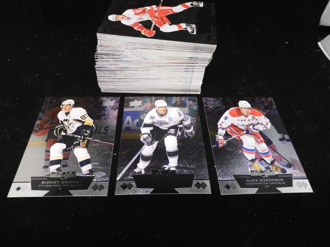 Базовый комплект карточек 2012-13 Upper Deck Black Diamond Hockey 100 карт