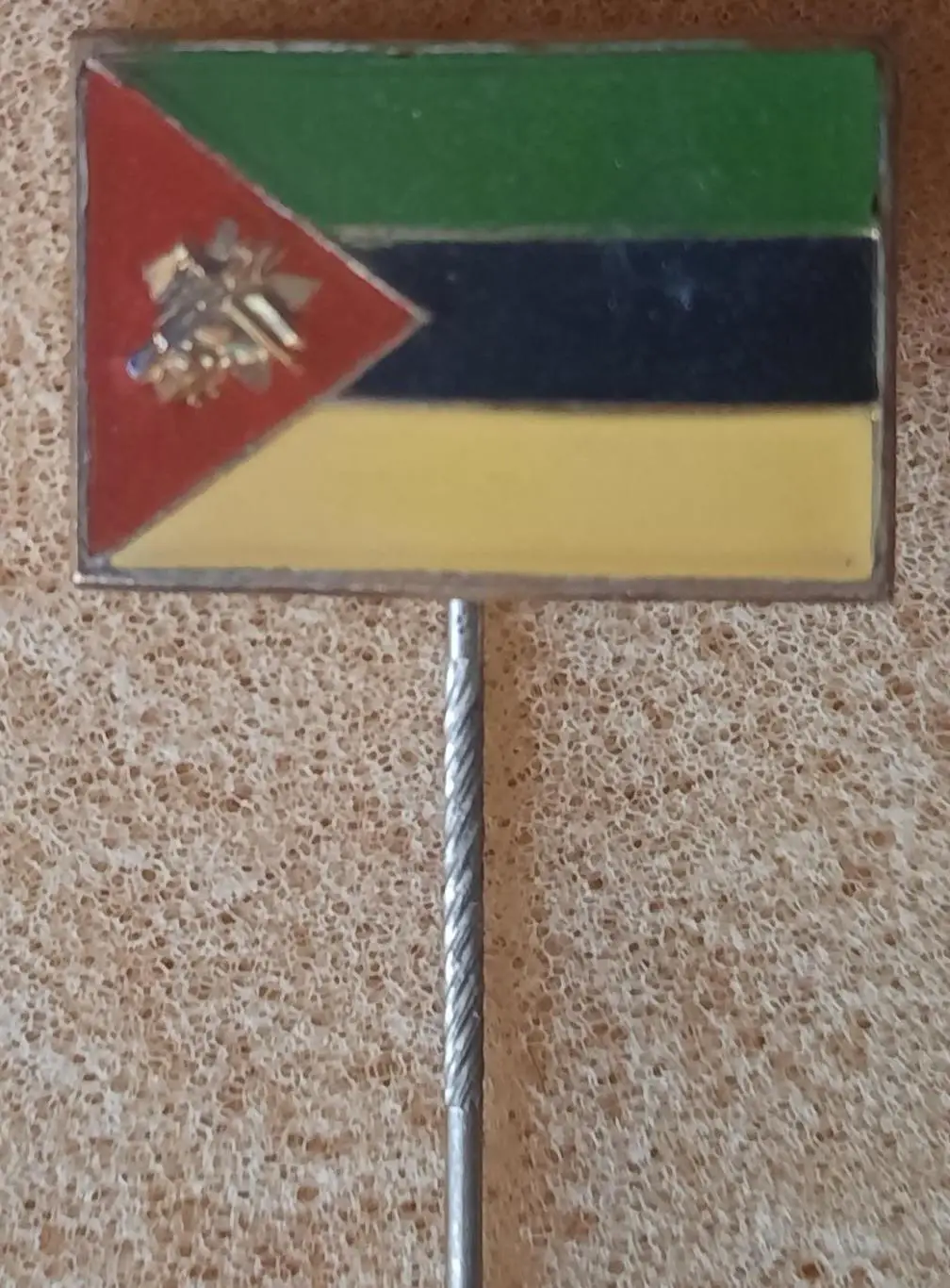 флаг Мозамбик 1981