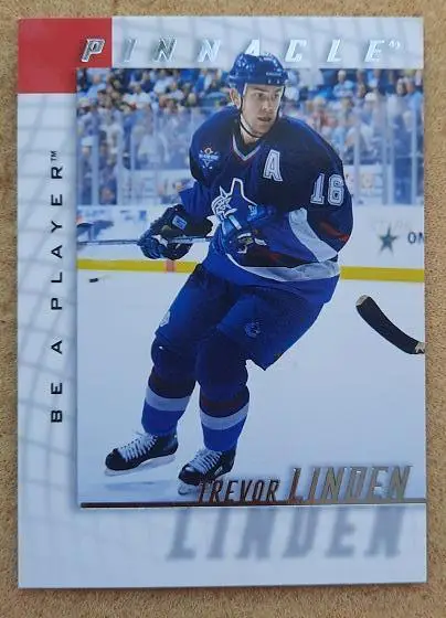 НХЛ Тревор Линден Ванкувер Кэнакс № 9