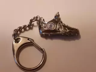 брелок Динамо бутса