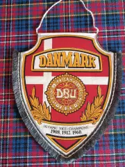 вымпел футбольная федерация Дании