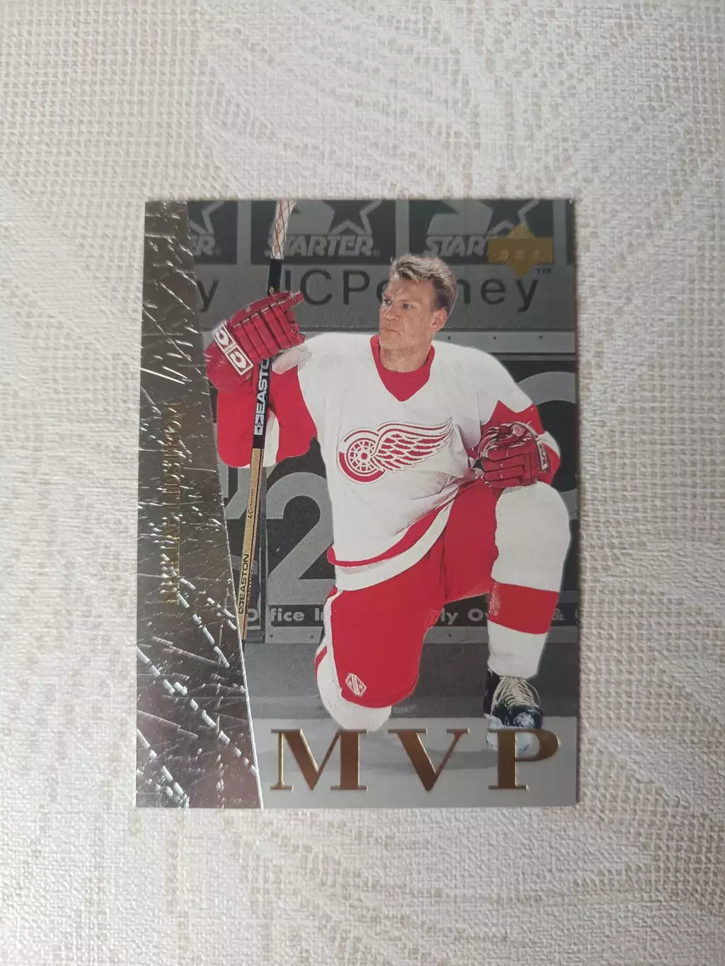 карточка НХЛ Nicklas Lidstrom Upper deck 1996 г. номер UD33