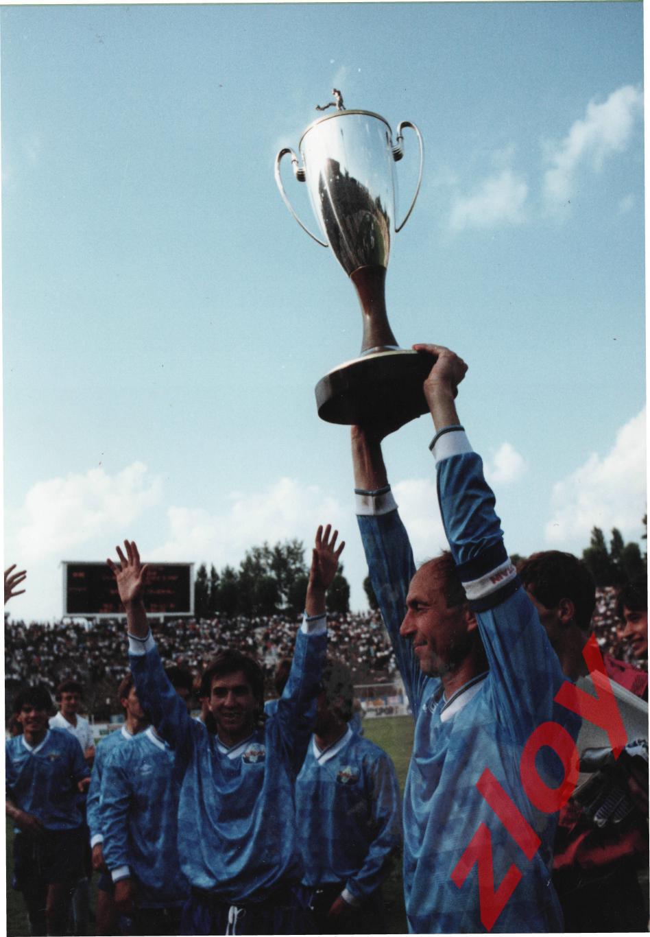 Знак 30 лет (1992-2022) победы «Таврии» (Симферополь) в 1 чемпионате Украины 2