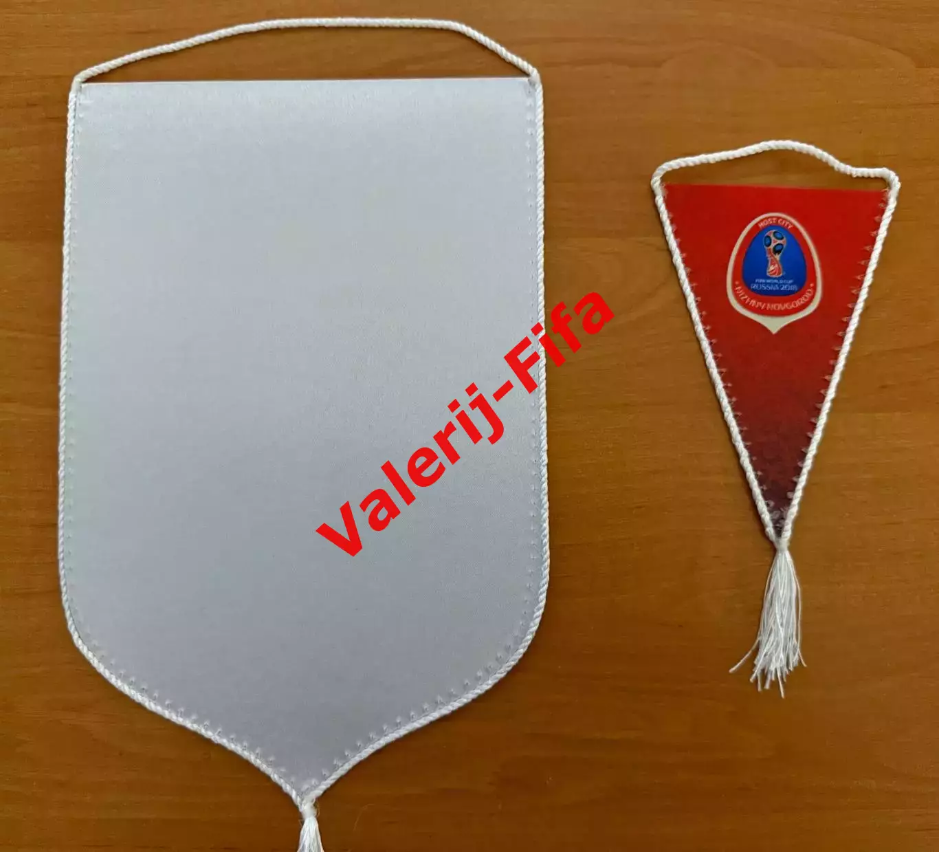 Набор 2 эксклюзивных вымпела Fifa Чм 2018 1