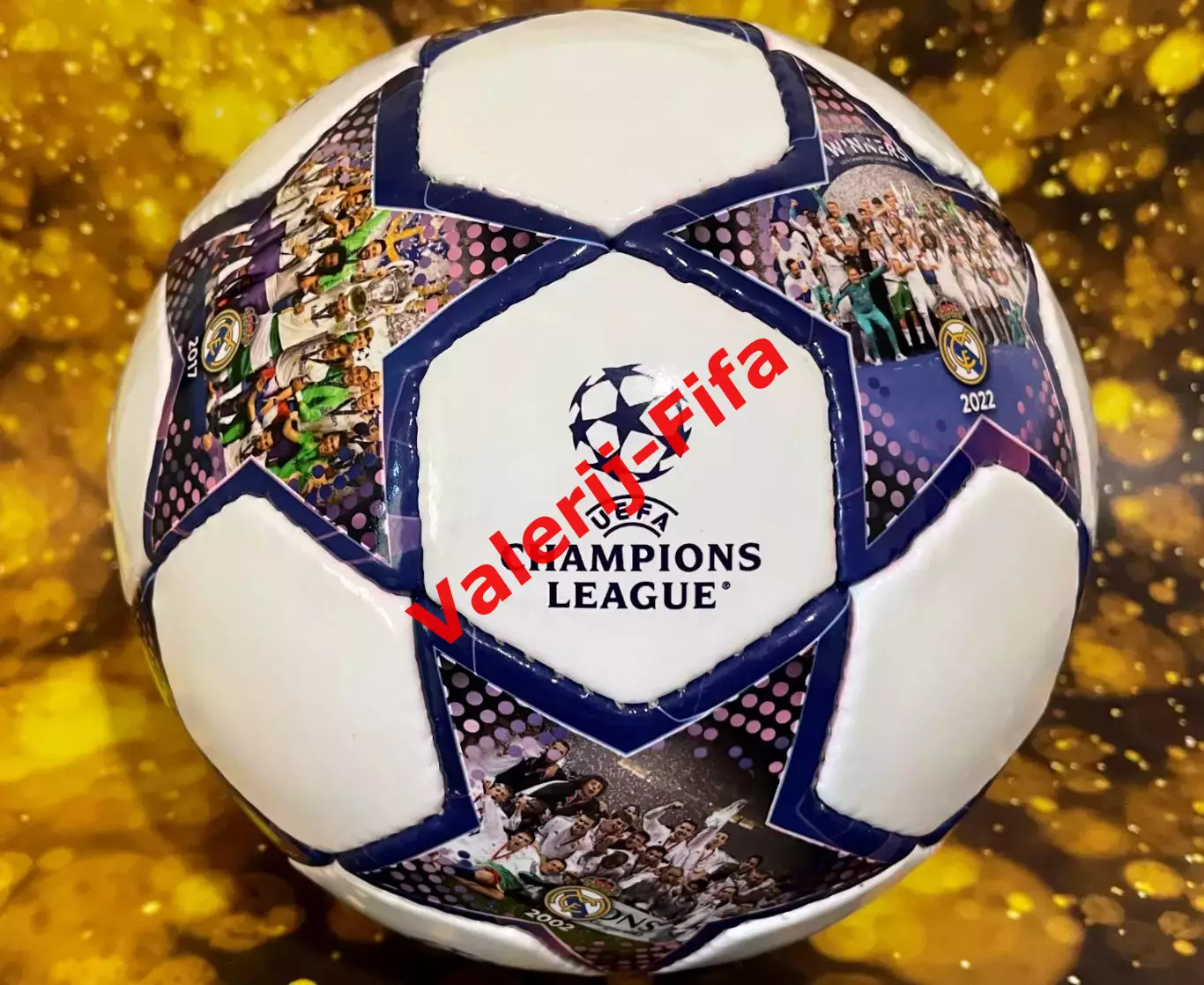 Коллекционный мяч Реал Мадрид. Победители Лиги Чемпионов 3
